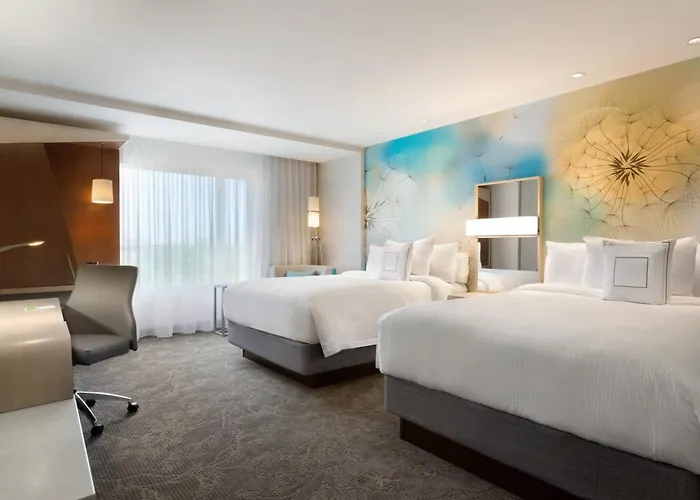 Courtyard By Marriott Toronto Mississauga/West