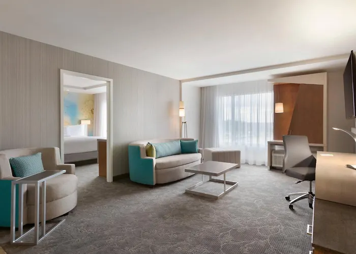 Courtyard By Marriott Toronto Mississauga/West